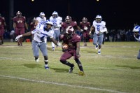 2019 Wekiva WR Terrence Moore getting past the Apopka defender