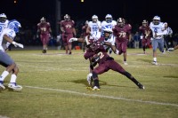 2019 Wekiva WR Terrence Moore getting past the Apopka defender
