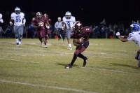 2019 Wekiva WR Terrence Moore getting past the Apopka defender